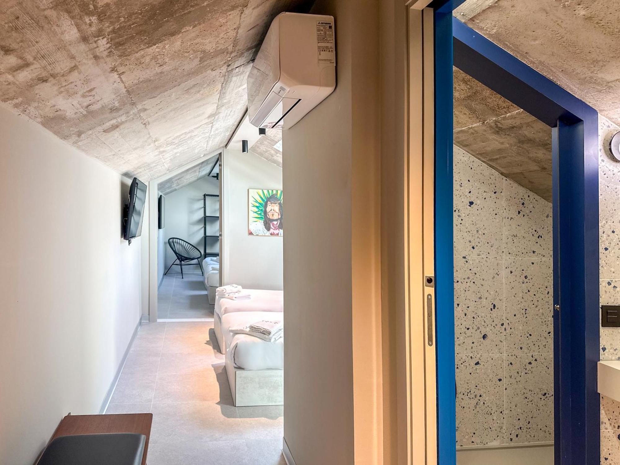 Coeo Hernan Ruiz Rooftop Pool Hostel Màlaga Pokoj fotografie